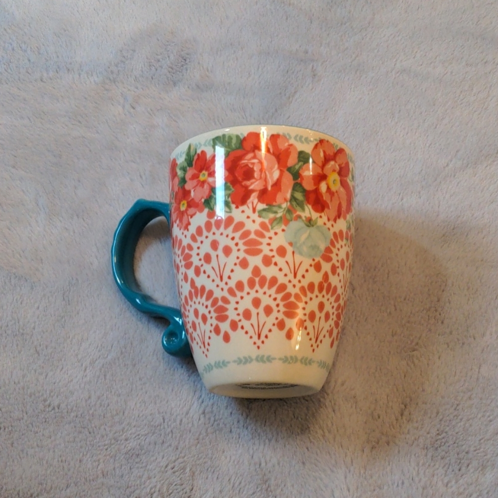 Pioneer Woman large mug